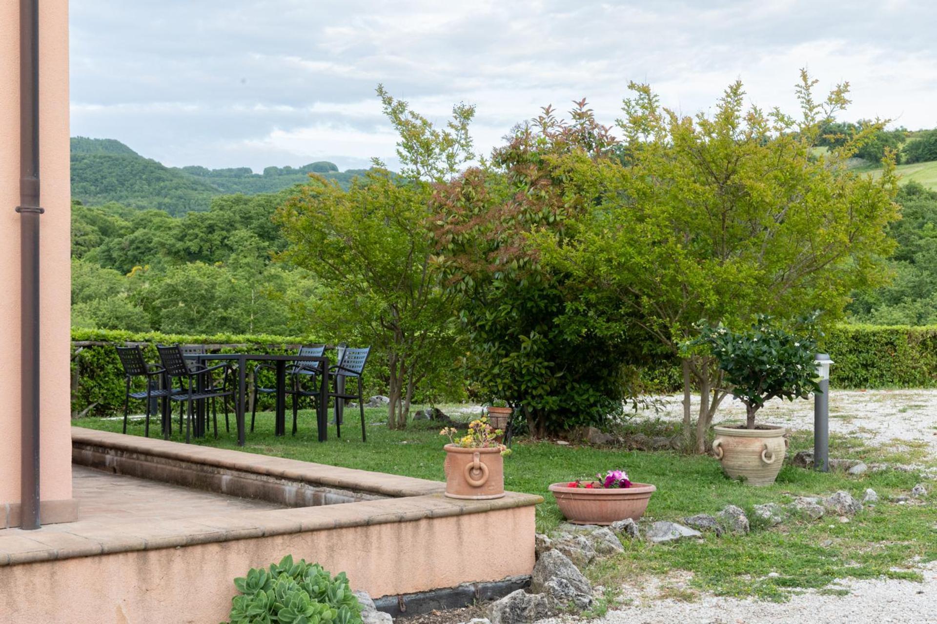 فيلا Relais Parco Del Subasio Piano Delle Pieve المظهر الخارجي الصورة