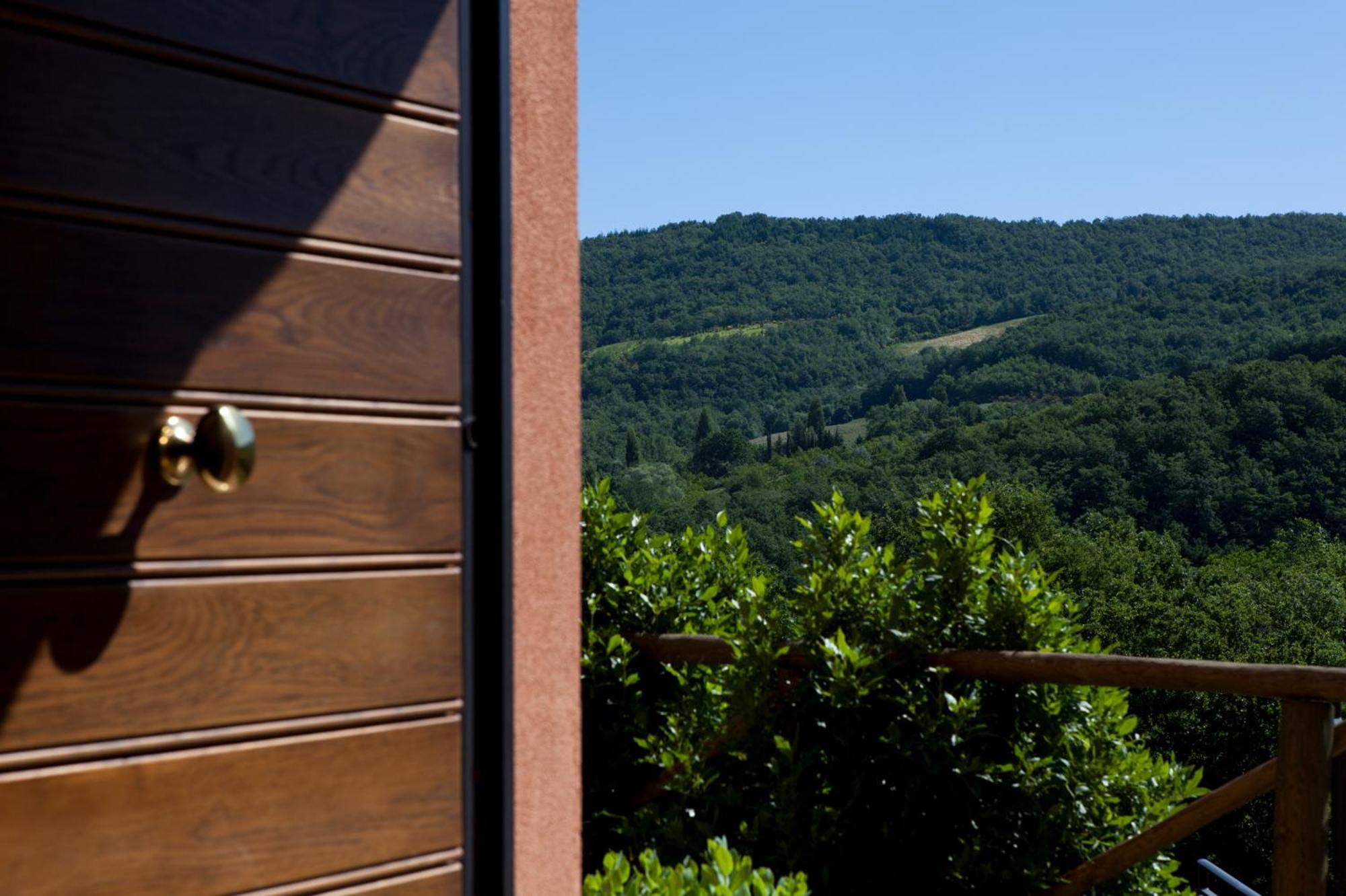 فيلا Relais Parco Del Subasio Piano Delle Pieve المظهر الخارجي الصورة