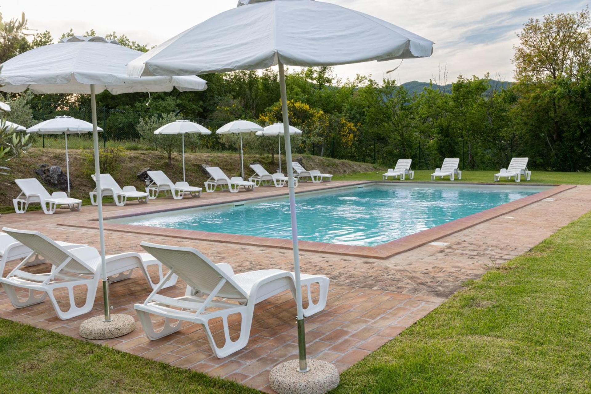 فيلا Relais Parco Del Subasio Piano Delle Pieve المظهر الخارجي الصورة
