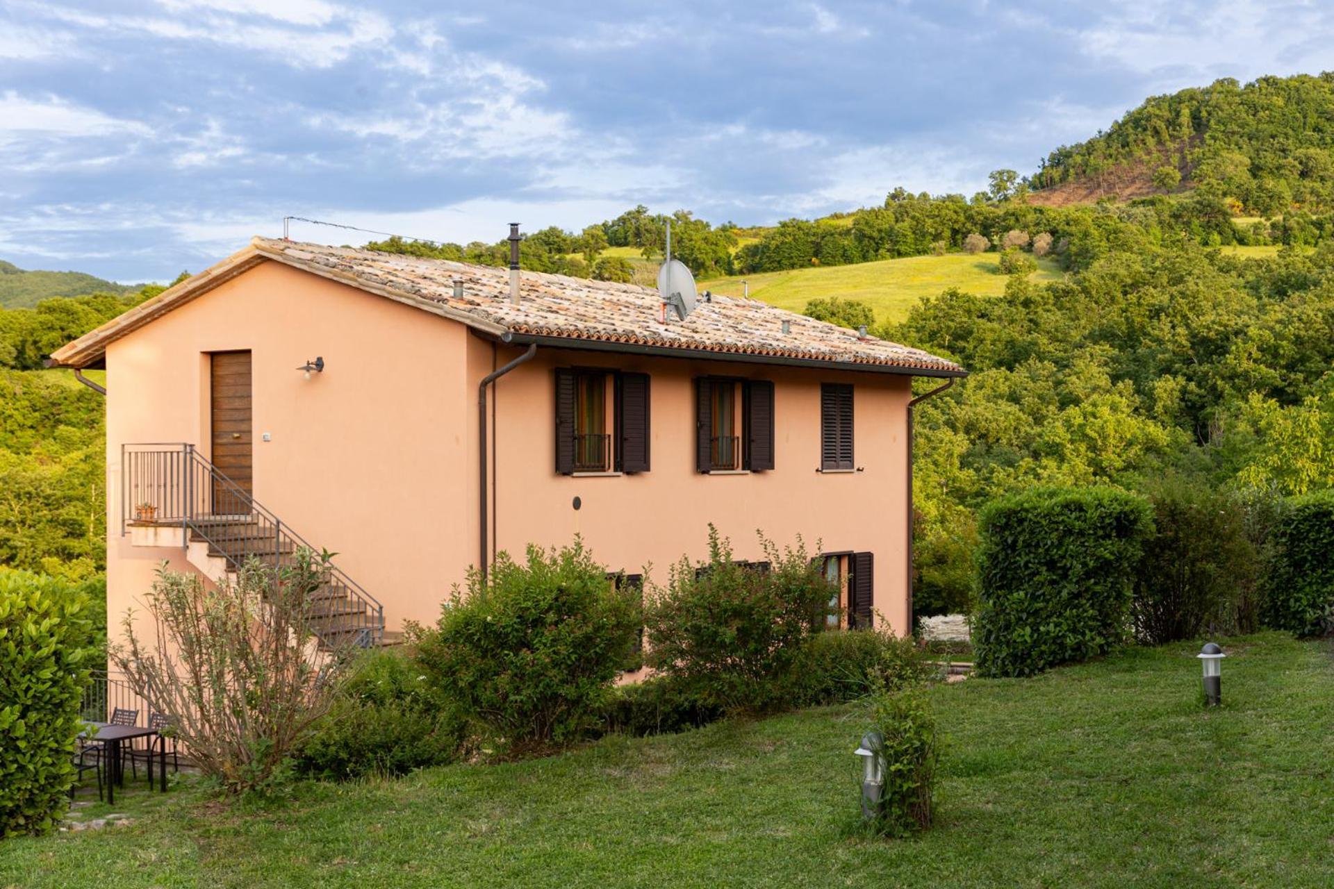فيلا Relais Parco Del Subasio Piano Delle Pieve المظهر الخارجي الصورة
