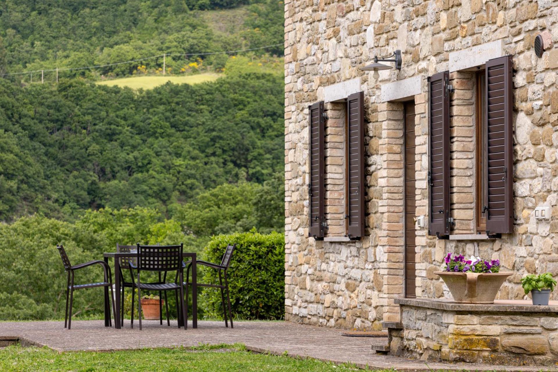 فيلا Relais Parco Del Subasio Piano Delle Pieve المظهر الخارجي الصورة