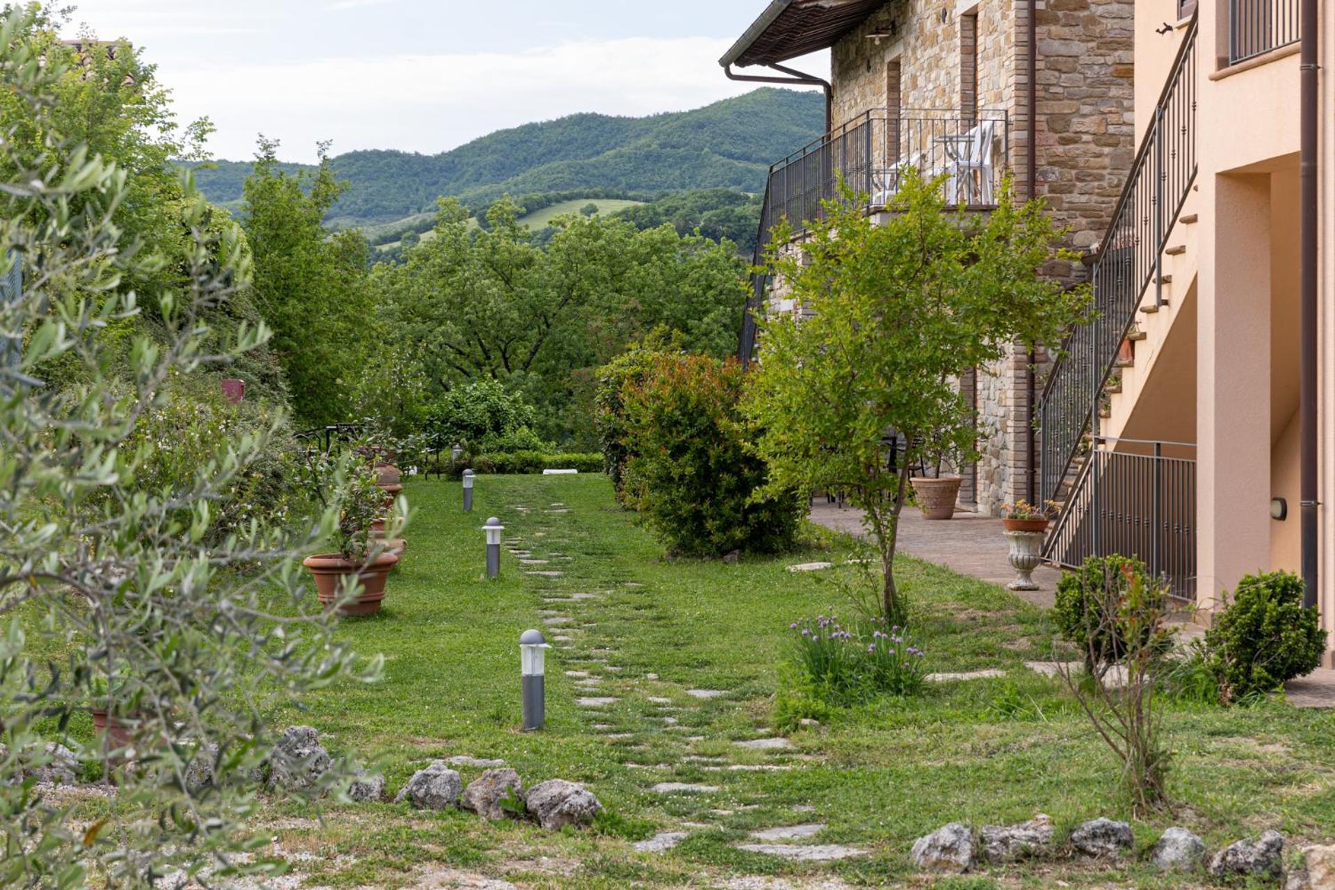فيلا Relais Parco Del Subasio Piano Delle Pieve المظهر الخارجي الصورة